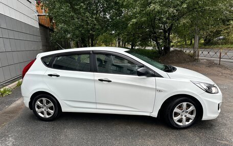 Hyundai Solaris II рестайлинг, 2013 год, 810 000 рублей, 6 фотография