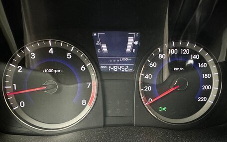 Hyundai Solaris II рестайлинг, 2013 год, 810 000 рублей, 8 фотография