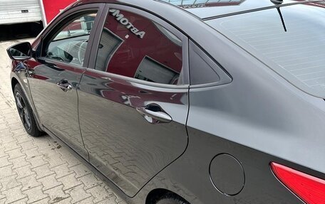 Hyundai Solaris II рестайлинг, 2015 год, 1 240 000 рублей, 9 фотография