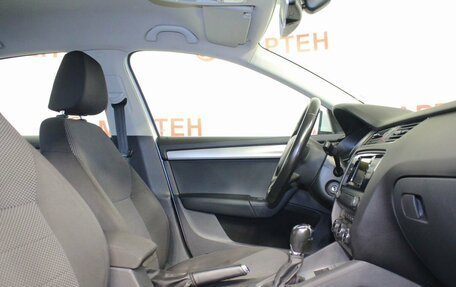 Skoda Octavia, 2015 год, 955 000 рублей, 10 фотография