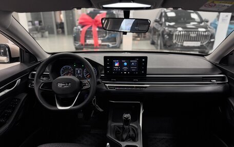 Geely Emgrand, 2025 год, 2 393 990 рублей, 13 фотография