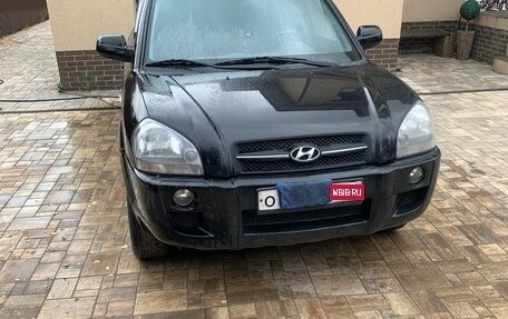 Hyundai Tucson III, 2006 год, 690 000 рублей, 1 фотография