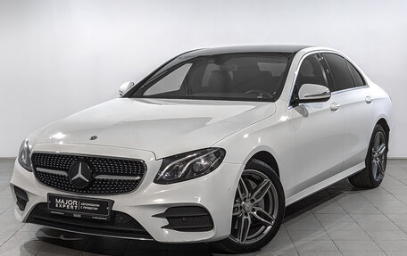 Mercedes-Benz E-Класс, 2020 год, 4 415 000 рублей, 1 фотография