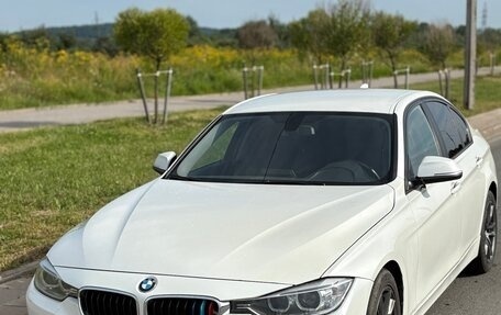 BMW 3 серия, 2013 год, 1 250 000 рублей, 13 фотография