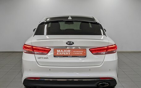 KIA Optima IV, 2017 год, 1 650 000 рублей, 6 фотография