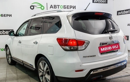 Nissan Pathfinder, 2014 год, 2 006 000 рублей, 3 фотография