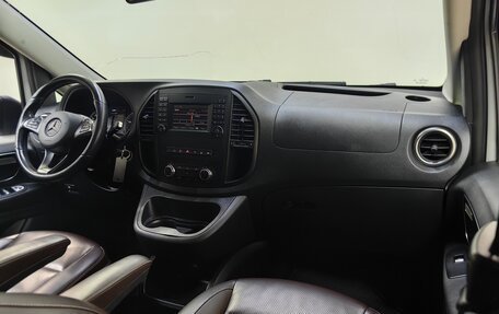 Mercedes-Benz Vito, 2018 год, 3 170 000 рублей, 13 фотография
