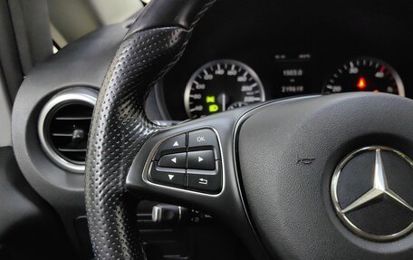 Mercedes-Benz Vito, 2018 год, 3 170 000 рублей, 17 фотография