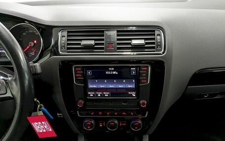 Volkswagen Jetta VI, 2017 год, 1 140 000 рублей, 23 фотография
