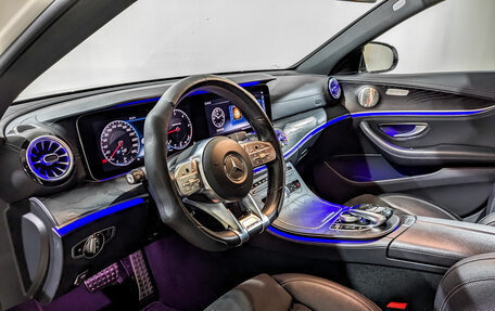 Mercedes-Benz E-Класс, 2020 год, 4 415 000 рублей, 16 фотография