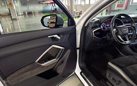 Audi Q3, 2021 год, 2 700 000 рублей, 10 фотография