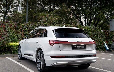 Audi e-tron I, 2019 год, 3 484 000 рублей, 6 фотография