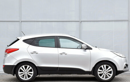 Hyundai ix35 I рестайлинг, 2011 год, 949 000 рублей, 4 фотография