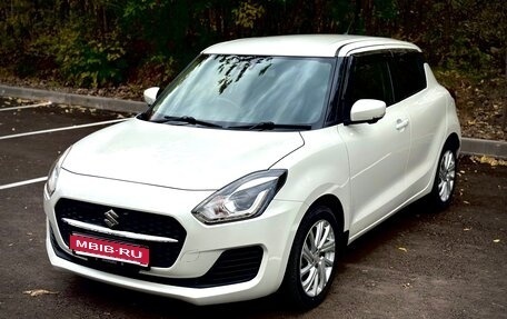 Suzuki Swift V, 2020 год, 1 390 000 рублей, 1 фотография