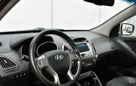 Hyundai ix35 I рестайлинг, 2011 год, 949 000 рублей, 12 фотография