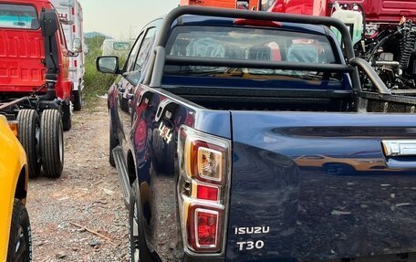 Isuzu D-Max, 2025 год, 4 250 000 рублей, 2 фотография