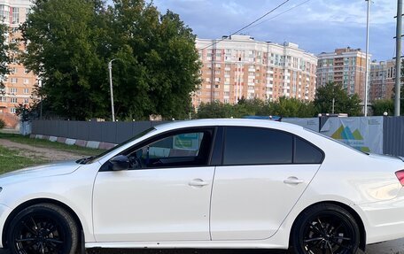 Volkswagen Jetta VI, 2012 год, 980 000 рублей, 5 фотография