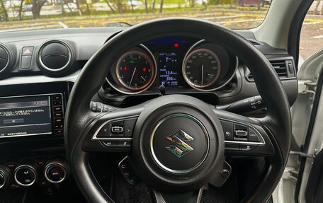 Suzuki Swift V, 2020 год, 1 390 000 рублей, 15 фотография