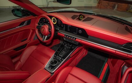 Porsche 911, 2022 год, 25 350 000 рублей, 21 фотография