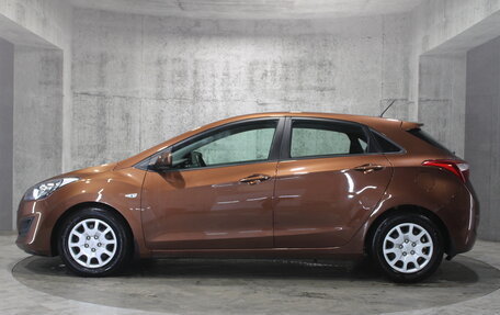 Hyundai i30 II рестайлинг, 2013 год, 925 000 рублей, 4 фотография
