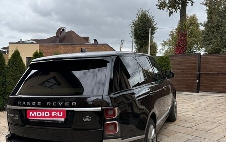 Land Rover Range Rover IV рестайлинг, 2019 год, 9 800 000 рублей, 4 фотография