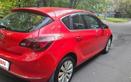 Opel Astra J, 2013 год, 1 000 000 рублей, 4 фотография