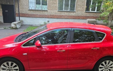 Opel Astra J, 2013 год, 1 000 000 рублей, 2 фотография