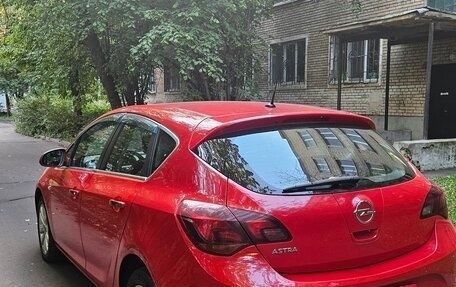 Opel Astra J, 2013 год, 1 000 000 рублей, 3 фотография