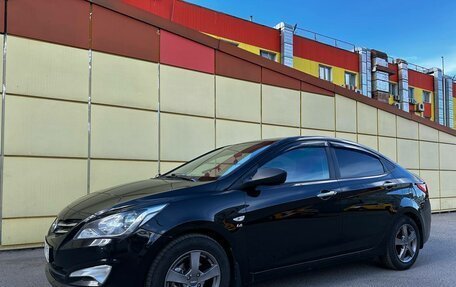 Hyundai Solaris II рестайлинг, 2015 год, 1 080 000 рублей, 4 фотография