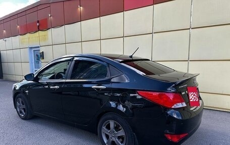 Hyundai Solaris II рестайлинг, 2015 год, 1 080 000 рублей, 5 фотография