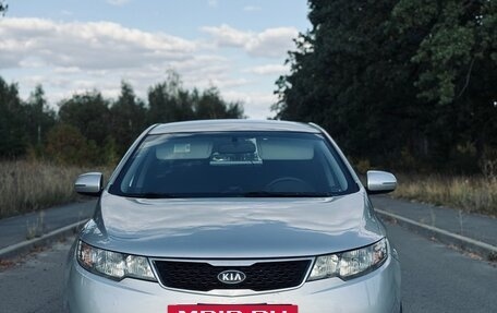 KIA Cerato III, 2010 год, 800 000 рублей, 2 фотография