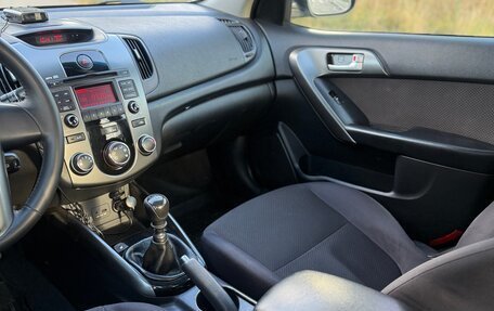 KIA Cerato III, 2010 год, 800 000 рублей, 11 фотография