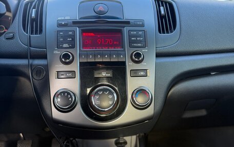 KIA Cerato III, 2010 год, 800 000 рублей, 13 фотография