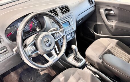 Volkswagen Polo VI (EU Market), 2018 год, 1 200 000 рублей, 7 фотография