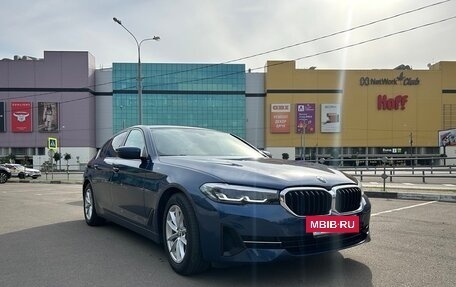 BMW 5 серия, 2021 год, 3 850 000 рублей, 4 фотография