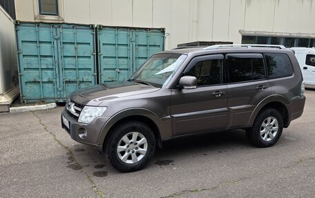 Mitsubishi Pajero IV, 2010 год, 1 930 000 рублей, 1 фотография