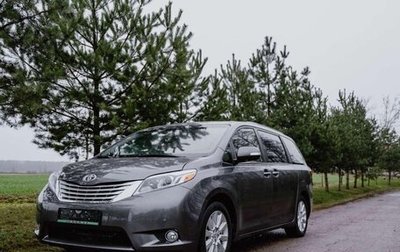 Toyota Sienna III, 2017 год, 2 800 000 рублей, 1 фотография