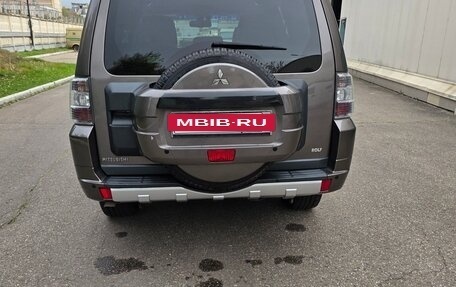 Mitsubishi Pajero IV, 2010 год, 1 930 000 рублей, 12 фотография