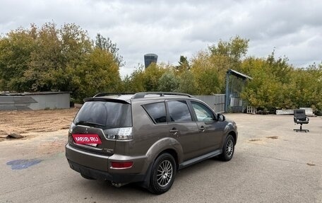Mitsubishi Outlander III рестайлинг 3, 2011 год, 1 050 000 рублей, 3 фотография
