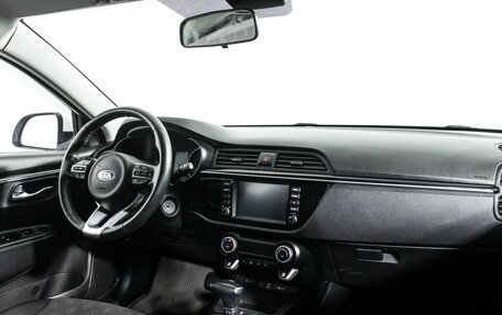 KIA Rio IV, 2020 год, 1 799 700 рублей, 9 фотография