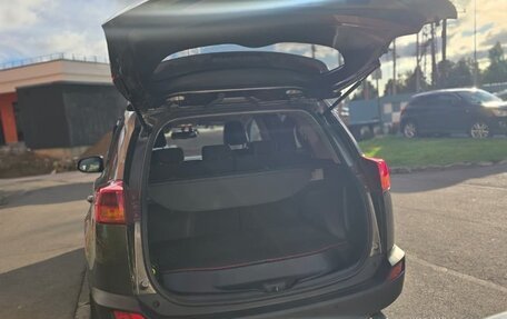 Toyota RAV4, 2014 год, 1 800 000 рублей, 21 фотография