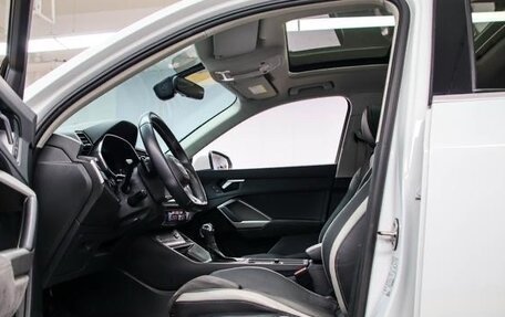 Audi Q3, 2022 год, 2 460 000 рублей, 5 фотография