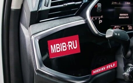 Audi Q3, 2022 год, 2 460 000 рублей, 10 фотография