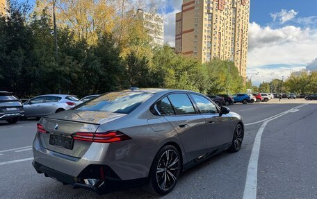 BMW 5 серия, 2024 год, 8 999 999 рублей, 4 фотография
