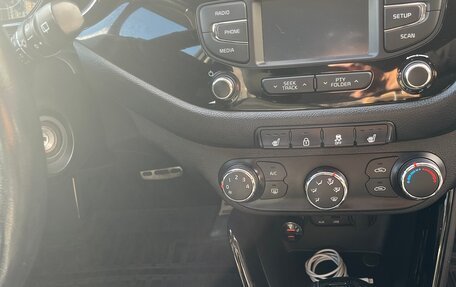 KIA cee'd III, 2014 год, 1 000 000 рублей, 8 фотография
