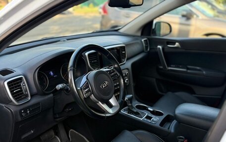 KIA Sportage IV рестайлинг, 2019 год, 2 250 000 рублей, 8 фотография