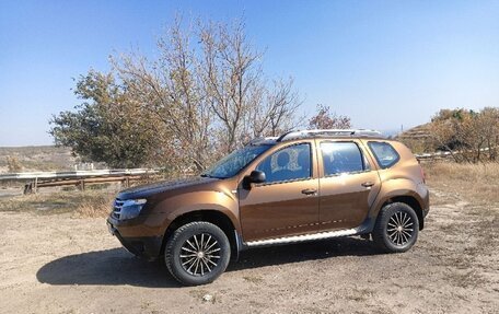Renault Duster I рестайлинг, 2014 год, 1 100 000 рублей, 2 фотография