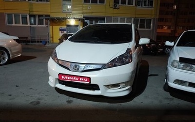 Honda Fit Shuttle I рестайлинг, 2012 год, 870 000 рублей, 1 фотография