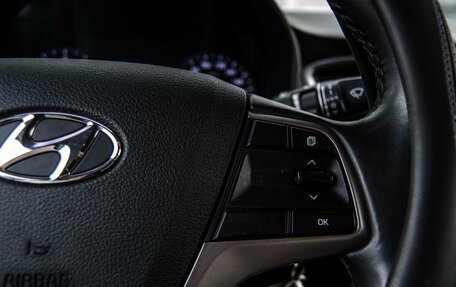 Hyundai Solaris II рестайлинг, 2018 год, 1 400 000 рублей, 16 фотография