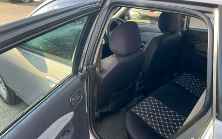 Nissan Wingroad III, 2001 год, 349 999 рублей, 11 фотография